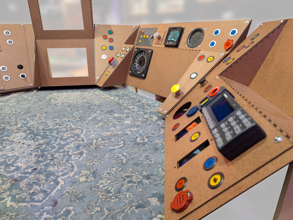 Five assembled Class 80x consoles